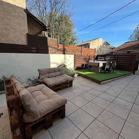 Cozy & Sun Grande Terasse Centre Apartamento Nimes